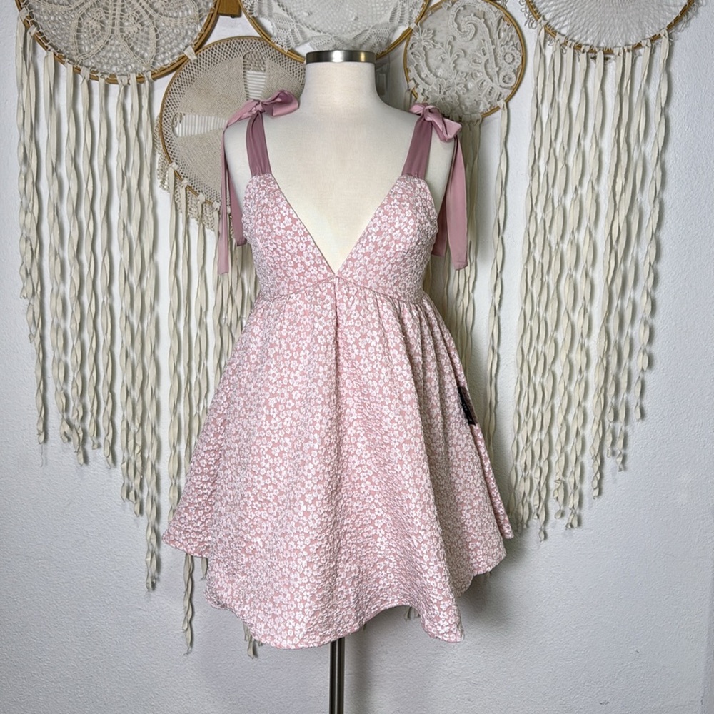 Lulu's Pink Floral Mini Dress